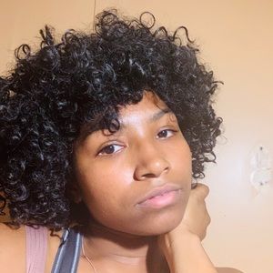 Wig from instagrams @itsbellobeauty “woo” wig